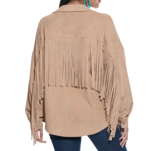 Blue B Collection Sz M faux suede tan fringe button down long sleeves Shacket - Picture 2 of 6